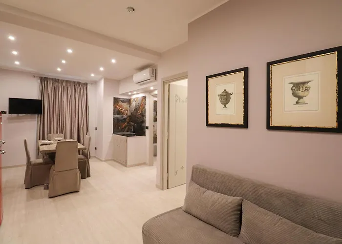 Modern Deluxe Oasis - 10 Min To Center, 2 Suites, Ac & Wi-fi