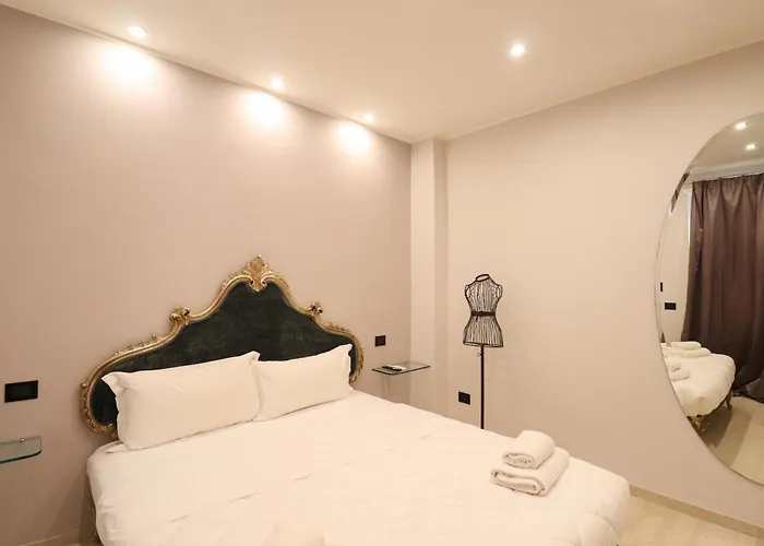 Modern Deluxe Oasis - 10 Min To Center, 2 Suites, Ac & Wi-fi *