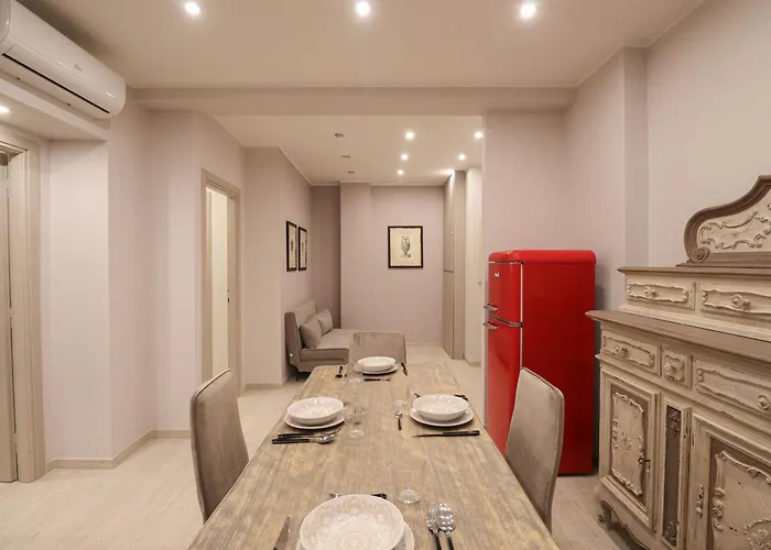 Modern Deluxe Oasis - 10 Min To Center, 2 Suites, Ac & Wi-fi *